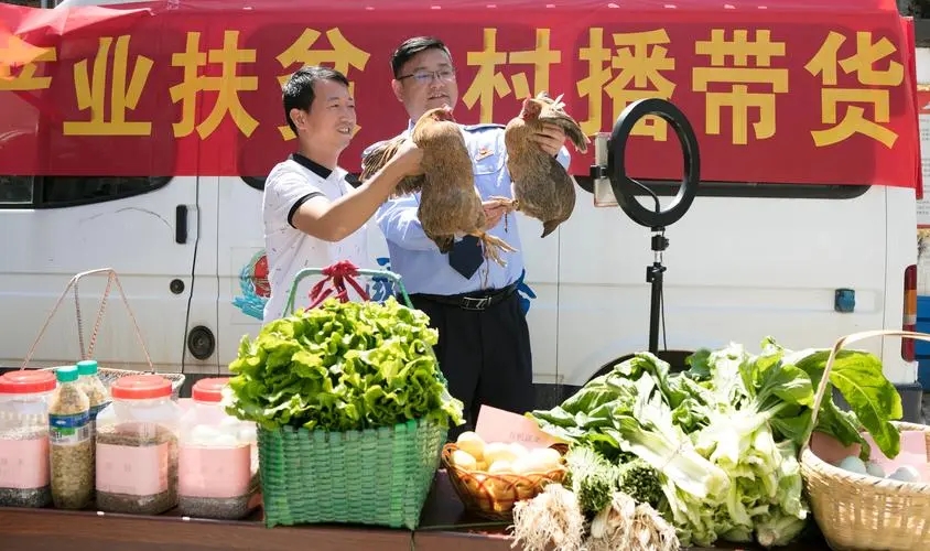 2024年热门的小本生意有哪些？带你抓住商机的关键点